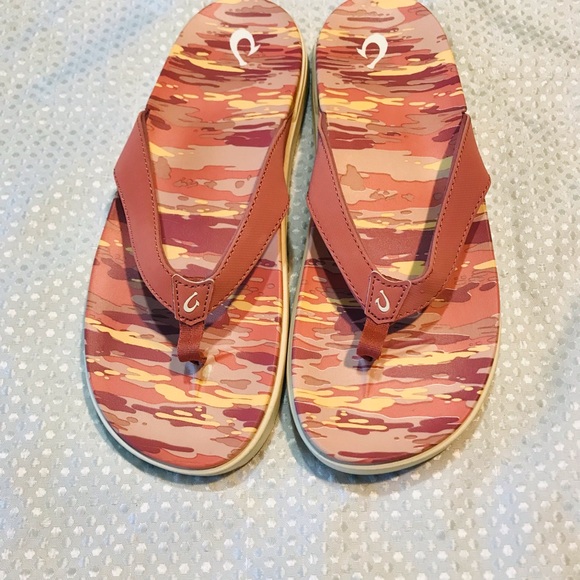 Olukai Sandals - Picture 2 of 7